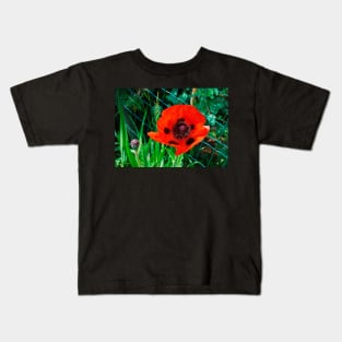 Giant Red Poppy Kids T-Shirt